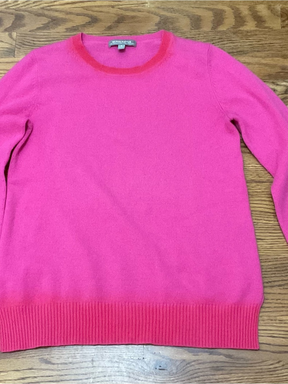 Neiman Marcus Bright Pink CASHMERE Crewneck Sweater with Ombré Trim Small